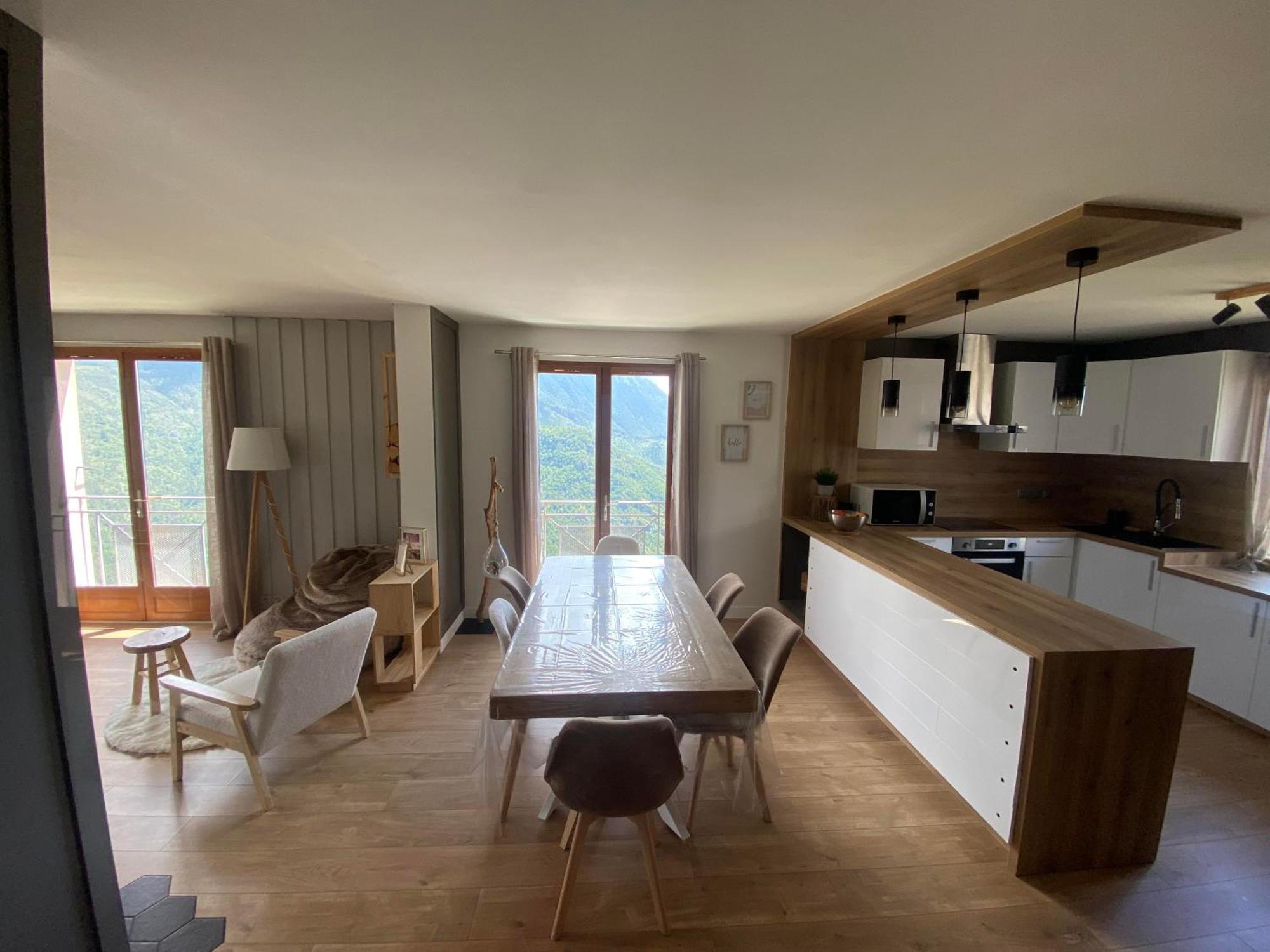 Hébergement de vacances Grande Maison Vue Montagne Au Calme